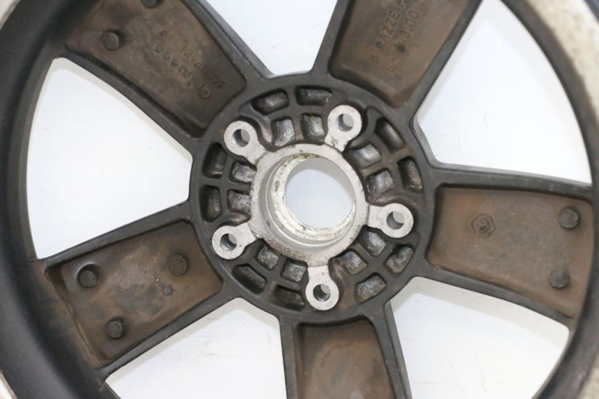 photo de JANTE AVANT PIAGGIO VESPA GTS SUPER IE 125 (2009 - 2016) - Zoom composants