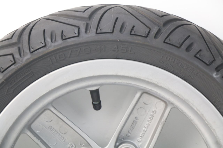 photo de JANTE AVANT PIAGGIO VESPA LX IE 125 (2010 - 2012) - État de surface