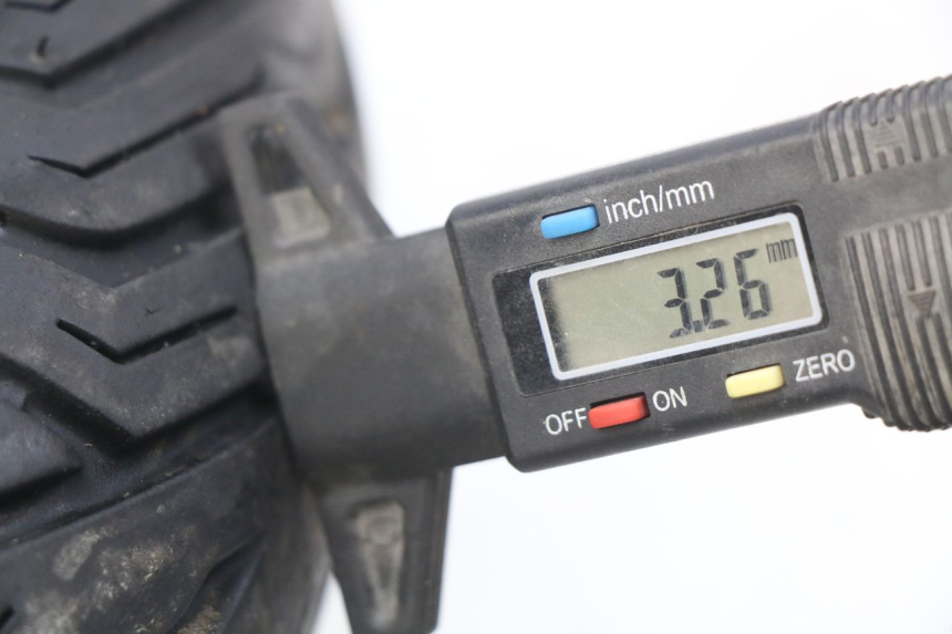 photo de JANTE AVANT PIAGGIO VESPA LX 125 (2005 - 2010) - Détail de la pièce