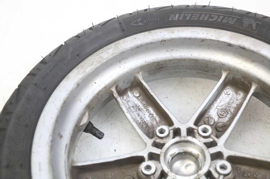 photo de JANTE AVANT PIAGGIO VESPA LXV 125 (2006 - 2009) - Détails caractéristiques