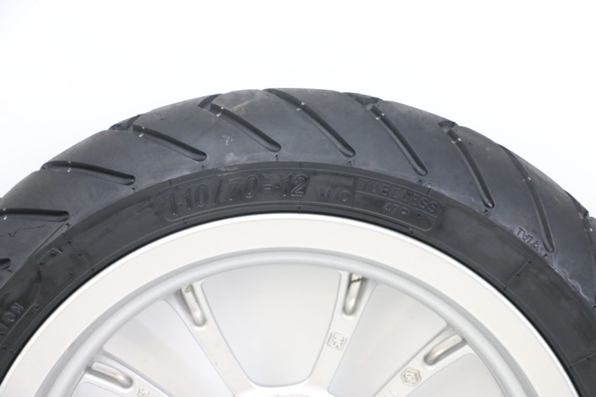 photo de JANTE AVANT PIAGGIO VESPA PRIMAVERA 4T 50 (2021 - 2024) - Vue produit