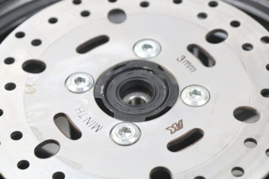 photo de JANTE AVANT JM MOTORS VIPER 4T 50 (2015 - 2022) - Points de fixation