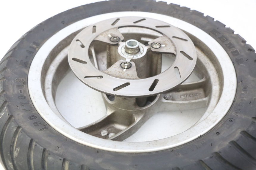 photo de JANTE AVANT PEUGEOT VIVACITY NEW 2T 50 (2008 - 2017) - Points de fixation