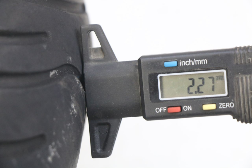 photo de JANTE AVANT PEUGEOT VIVACITY NEW 4T 50 (2008 - 2017) - Zoom état d’usage