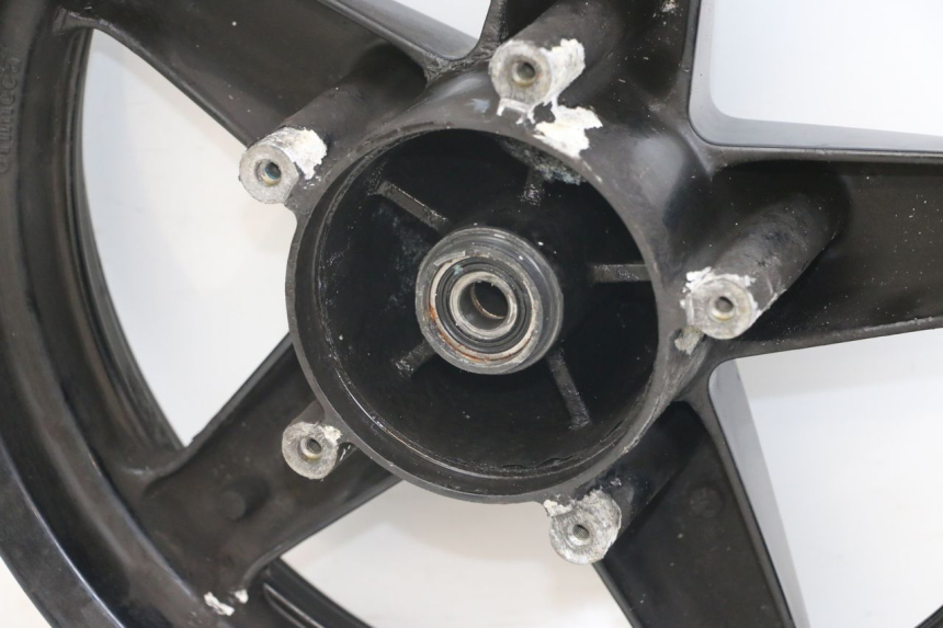 photo de JANTE AVANT YAMAHA X-MAX XMAX 250 (2006 - 2009) - Autre angle de vue