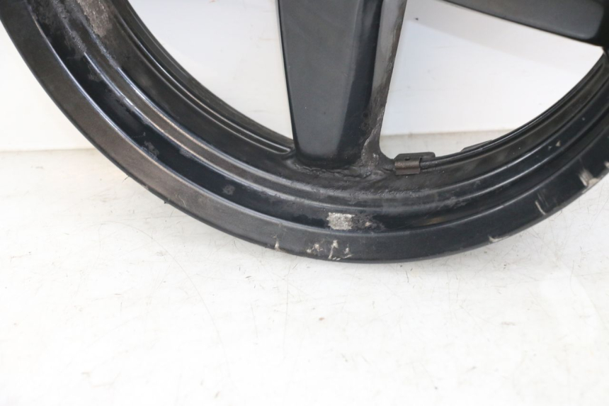 photo de JANTE AVANT YAMAHA X-MAX XMAX 250 (2006 - 2009) - Points de fixation