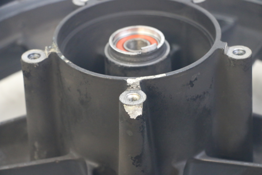 photo de JANTE AVANT YAMAHA X-MAX XMAX 125 (2010 - 2013) - Angle alternatif