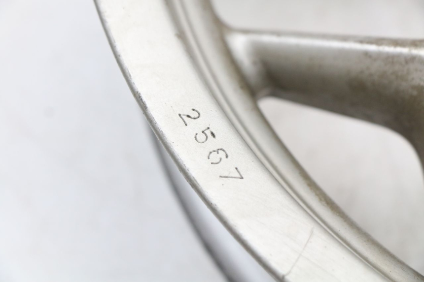 photo de JANTE AVANT PIAGGIO X10 125 (2012 - 2017) - Détails caractéristiques