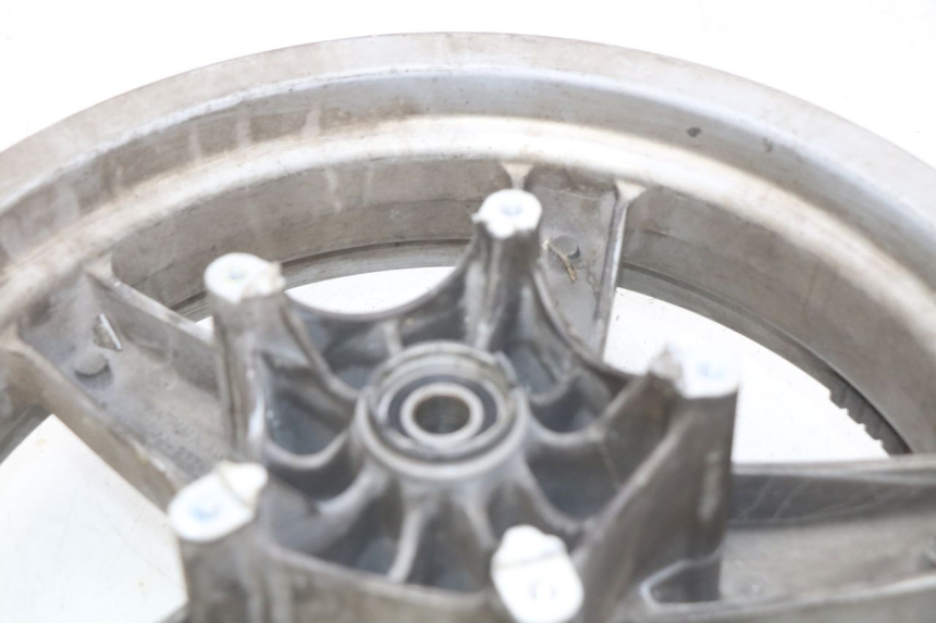 photo de JANTE AVANT PIAGGIO X9 EVOLUTION 250 (2003 - 2007) - Détails caractéristiques