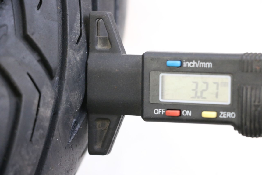 photo de JANTE AVANT PIAGGIO X9 125 (2000 - 2003) - Détail de la pièce