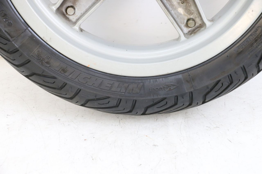 photo de JANTE AVANT PIAGGIO X9 125 (2000 - 2003) - Points de fixation