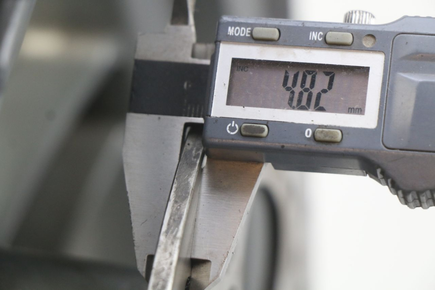 photo de JANTE AVANT PIAGGIO XEVO - X EVO 125 (2007 - 2017) - Détail de la pièce