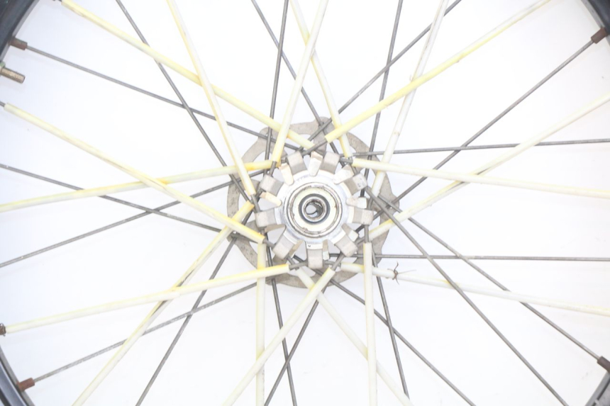 photo de JANTE AVANT PEUGEOT XP6 50 (2006 - 2011) - Inspection visuelle