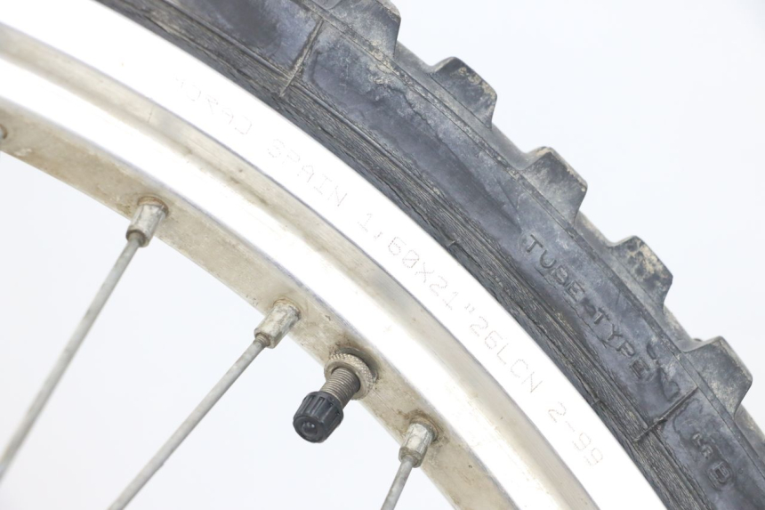 photo de JANTE AVANT PEUGEOT XP6 50 (1997 - 2003) - Autre angle de vue