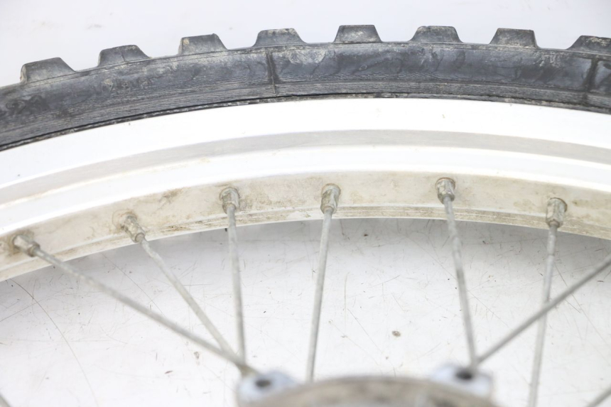 photo de JANTE AVANT PEUGEOT XP6 50 (1997 - 2003) - Vue d’ensemble