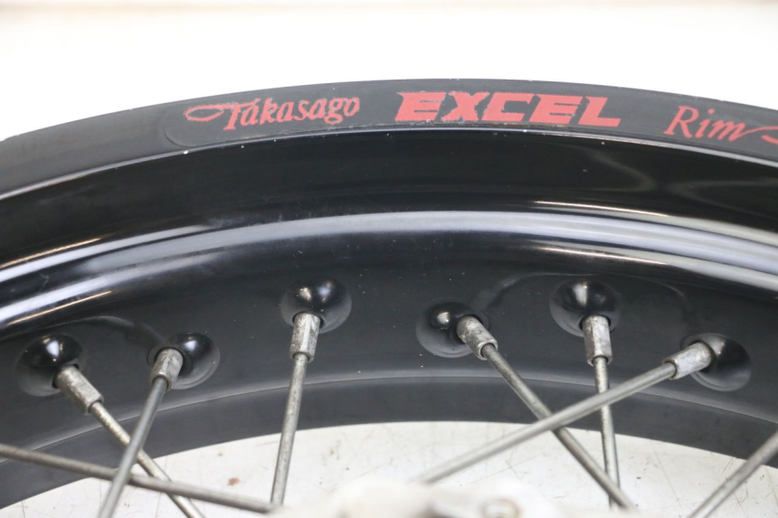 photo de JANTE AVANT YAMAHA XT X 660 (2004 - 2016) - Gros plan technique