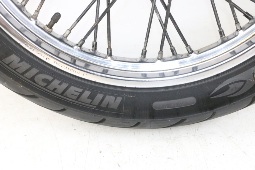 photo de JANTE AVANT YAMAHA XVS DRAG STAR DRAGSTAR 650 (1997 - 2007) - Zoom composants