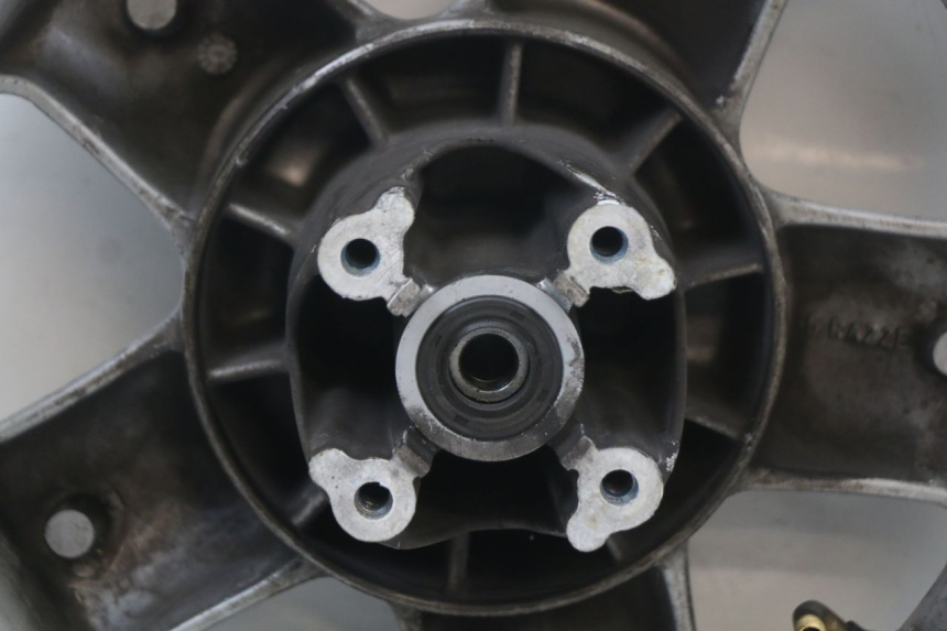 photo de JANTE AVANT YAMAHA YP MAJESTY 125 (2002 - 2006) - Pièce contrôlée