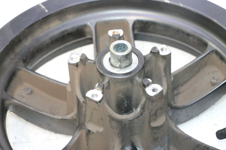 photo de JANTE AVANT PIAGGIO ZIP 2T 50 (2009 - 2019) - État de surface