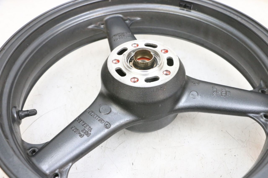 photo de JANTE AVANT KAWASAKI ZR 7 750 (1999 - 2004) - Vue d’ensemble