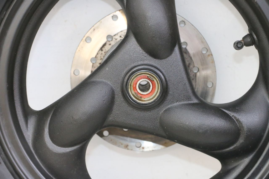 photo de JANTE AVANT ET PNEU KYMCO AGILITY 4T 50 (2005 - 2018) - Vue produit