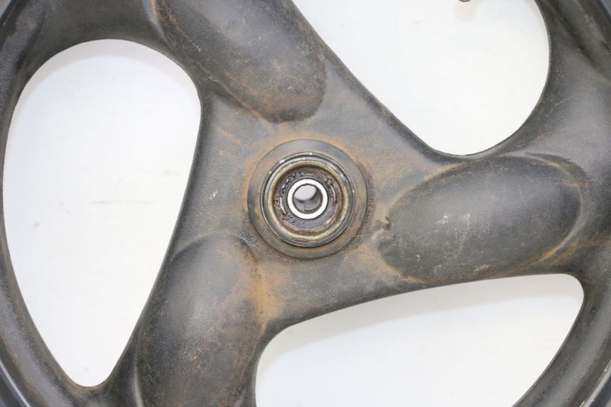 photo de JANTE AVANT ET PNEU KYMCO AGILITY 4T 50 (2005 - 2018) - Inspection visuelle