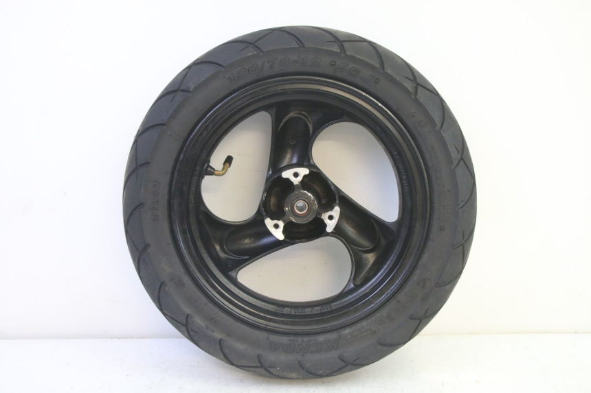 photo de JANTE AVANT ET PNEU KYMCO AGILITY 4T 50 (2018 - 2022) - Vue d’ensemble