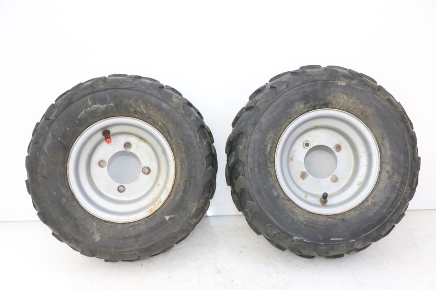 photo de JANTE AVANT ET PNEU KEROX BAZOOKA 110 - Vue principale