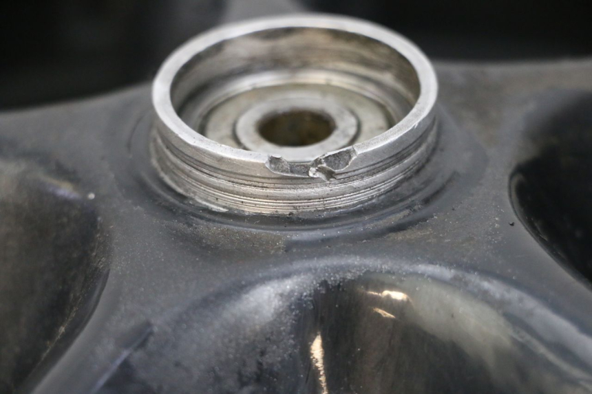 photo de JANTE AVANT ET PNEU MBK BOOSTER SPIRIT 50 (2004 - 2017) - Vue d’ensemble