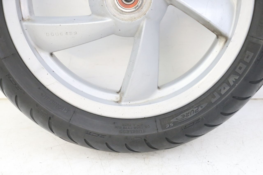 photo de JANTE AVANT ET PNEU PEUGEOT CITYSTAR 50 (2013 - 2017) - Points de fixation