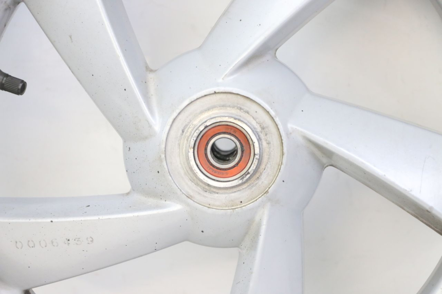 photo de JANTE AVANT ET PNEU PEUGEOT CITYSTAR 50 (2013 - 2017) - Marquages et références