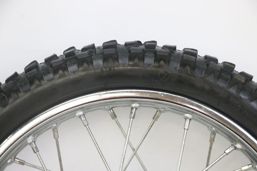 photo de JANTE AVANT ET PNEU HONDA CRF-F CRF F 110 (2019 - 2022) - Inspection visuelle