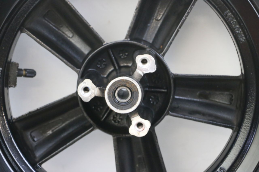 photo de JANTE AVANT ET PNEU SYM CROX 4T 50 (2016 - 2023) - Zoom composants