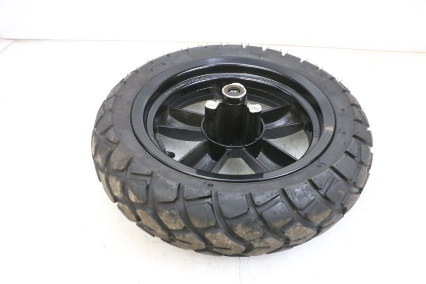 photo de JANTE AVANT ET PNEU SYM CROX 4T 50 (2016 - 2023) - Points de fixation