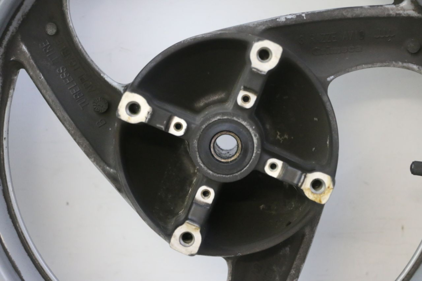 photo de JANTE AVANT ET PNEU HONDA FES S-WING SWING ABS 125 (2007 - 2015) - Inspection visuelle