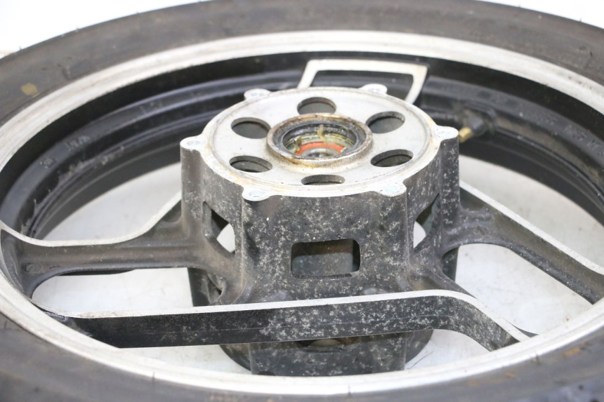 photo de JANTE AVANT ET PNEU YAMAHA FJ 36Y 1100 (1984 - 1985) - État de surface