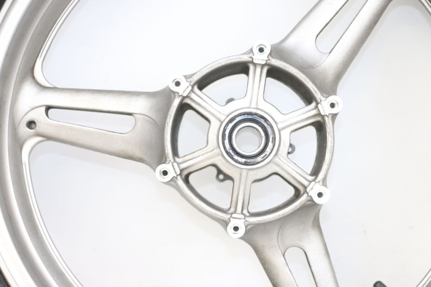 photo de JANTE AVANT ET PNEU YAMAHA FJR ABS 1300 (2006 - 2012) - Pièce contrôlée