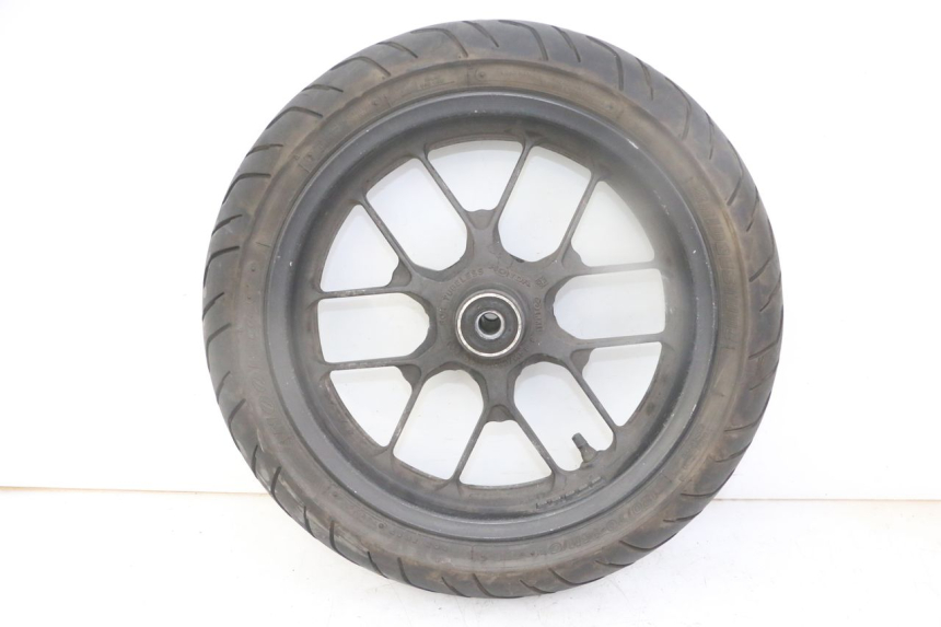 photo de JANTE AVANT ET PNEU HONDA FORZA ABS 300 (2013 - 2017) - Détail de la pièce