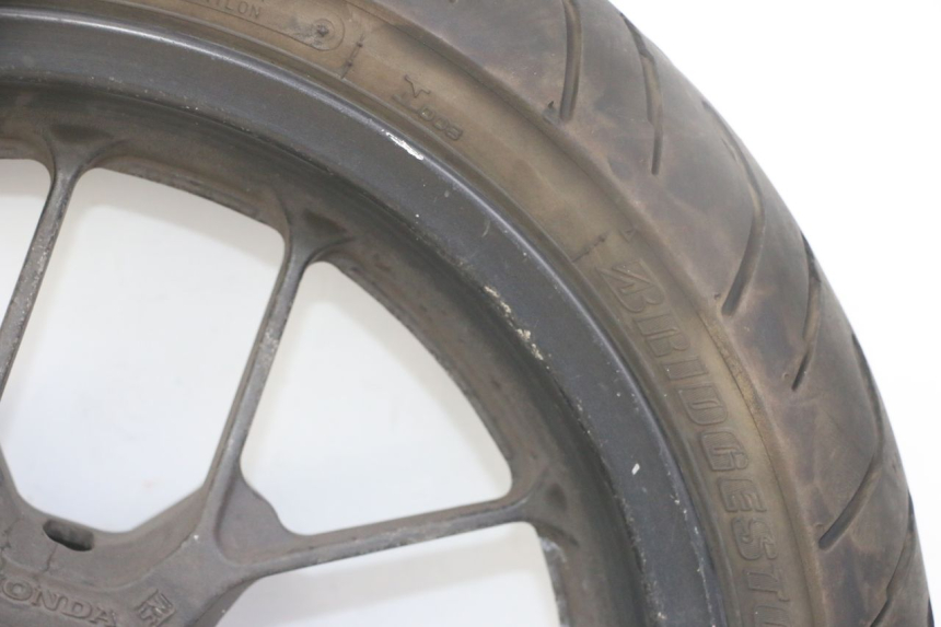 photo de JANTE AVANT ET PNEU HONDA FORZA ABS 300 (2013 - 2017) - Marquages et références