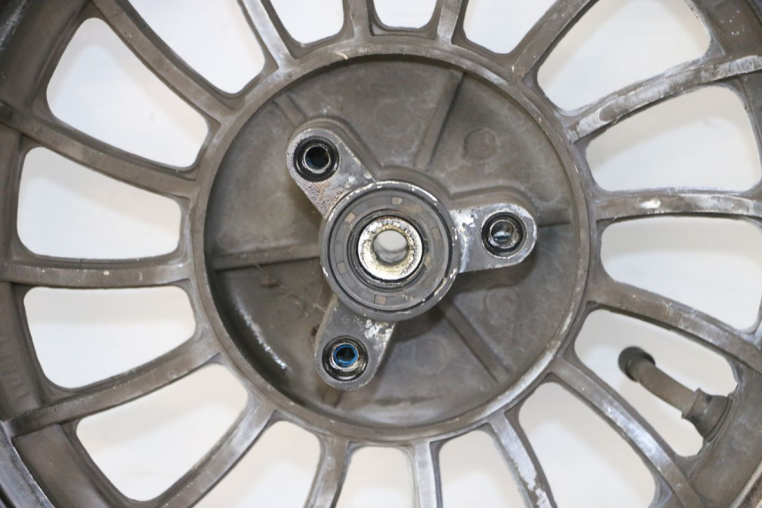 photo de JANTE AVANT ET PNEU JM MOTORS MIA 50 (2017 - 2020) - Marquages et références