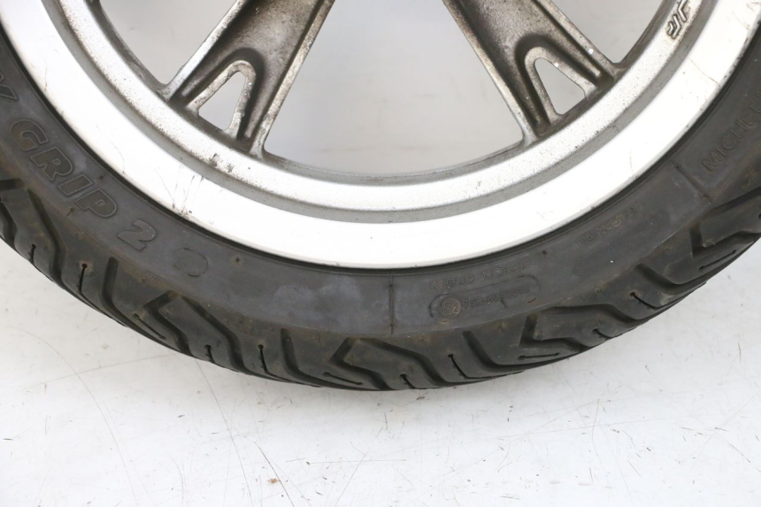 photo de JANTE AVANT ET PNEU PEUGEOT KISBEE 4T 50 (2010 - 2017) - Vue produit