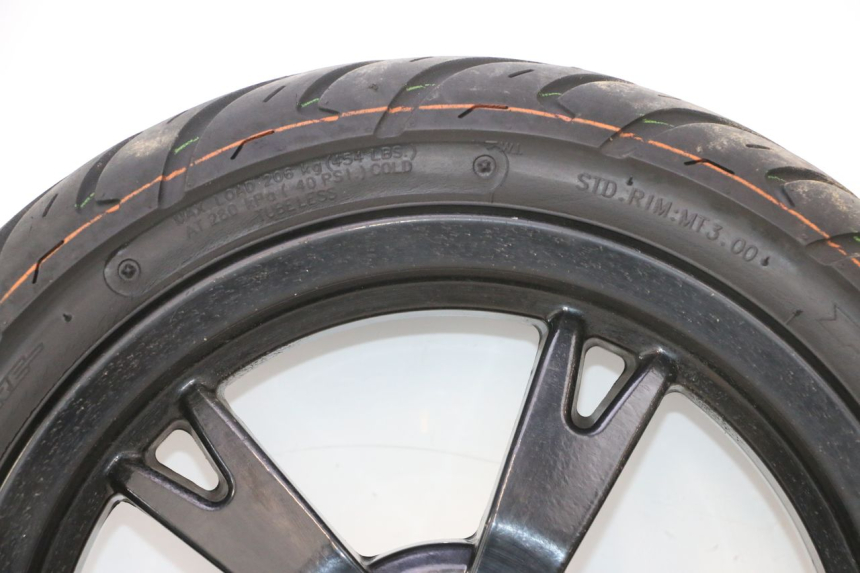 photo de JANTE AVANT ET PNEU PEUGEOT KISBEE 4T 50 (2023 - 2026) - Focus structure