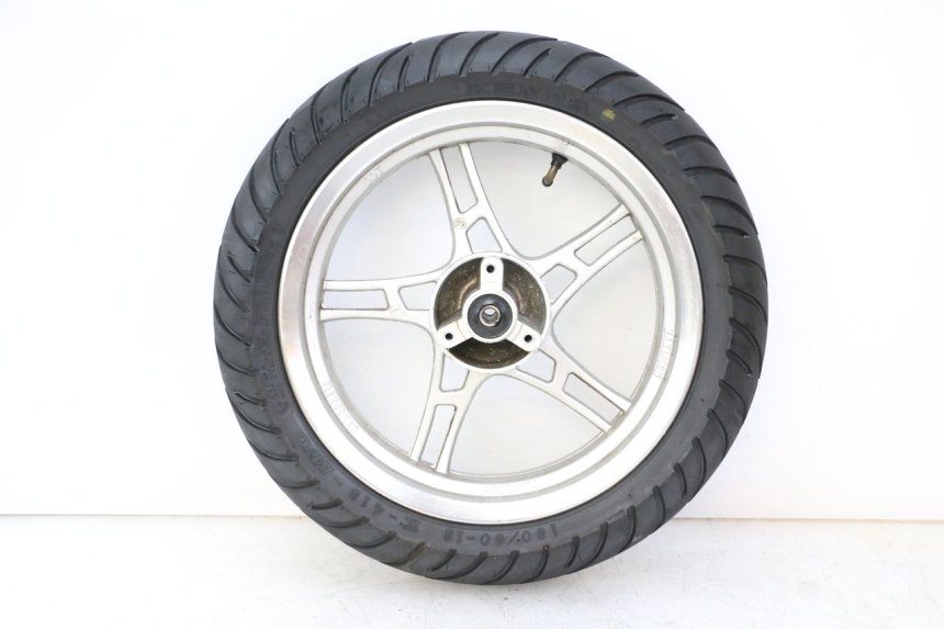 photo de JANTE AVANT ET PNEU LONGJIA SHARPY 125 (2020 - 2024) - Vue principale