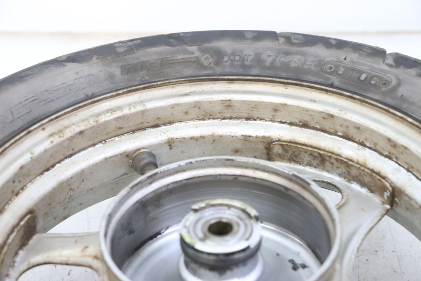 photo de JANTE AVANT ET PNEU PEUGEOT LUDIX ONE 50 (2005 - 2008) - Vue d’ensemble