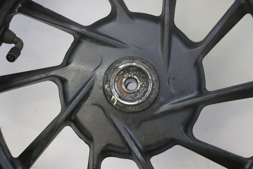 photo de JANTE AVANT ET PNEU KYMCO LIKE 4T 50 (2019 - 2025) - Inspection visuelle