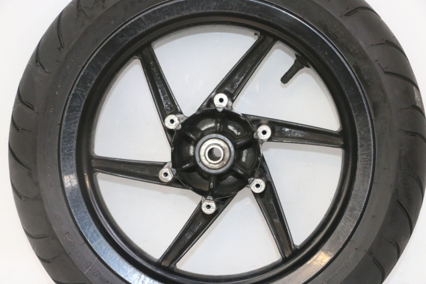 photo de JANTE AVANT ET PNEU PIAGGIO NRG POWER PUREJET 50 (2018 - 2021) - Photo complémentaire