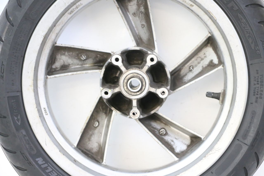 photo de JANTE AVANT ET PNEU PEUGEOT CITYSTAR 125 (2011 - 2017) - Vue rapprochée