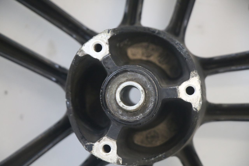 photo de JANTE AVANT ET PNEU PEUGEOT SPEEDFIGHT 3 LC 2T 50 (2009 - 2015) - Marquages et références