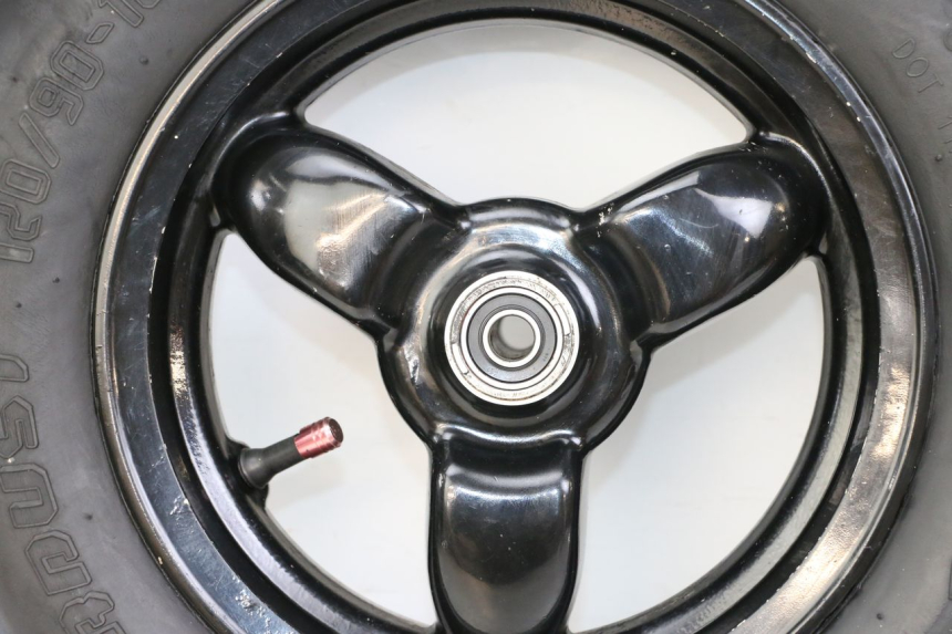 photo de JANTE AVANT ET PNEU PEUGEOT TKR TREKKER FURIOUS 50 (2005 - 2014) - Pièce contrôlée