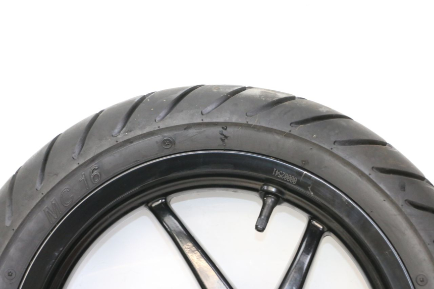 photo de JANTE AVANT ET PNEU PIAGGIO NRG POWER PUREJET 50 (2018 - 2021) - Marquages et références